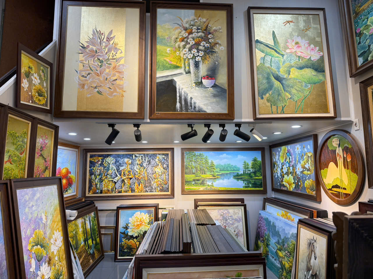 Tranh sơn dầu Hà Định